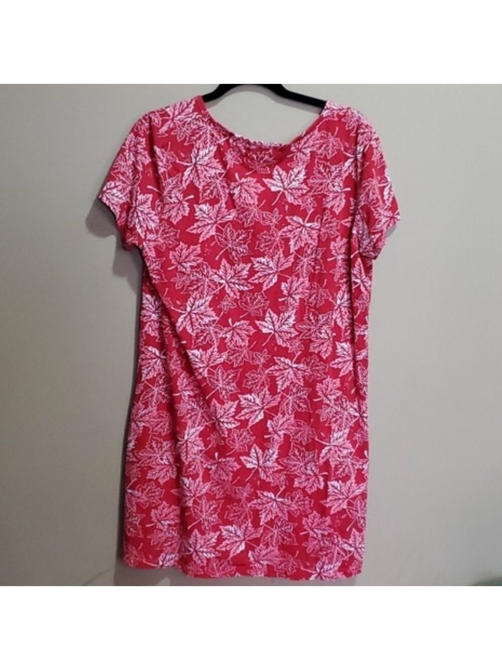 Red and White Floral Dress Size Large
